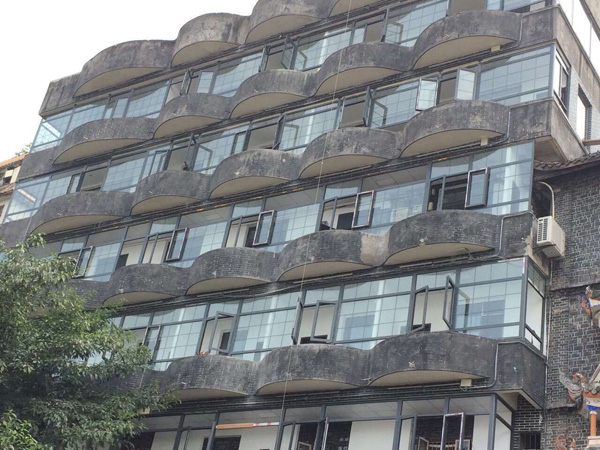 南岸慈云寺 凤铝铝合金安装